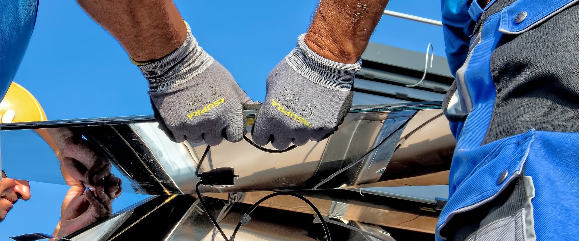 The Pros And Cons Of Using Metal Roofing In Areas Prone To Natural Disasters In Chatham, ON