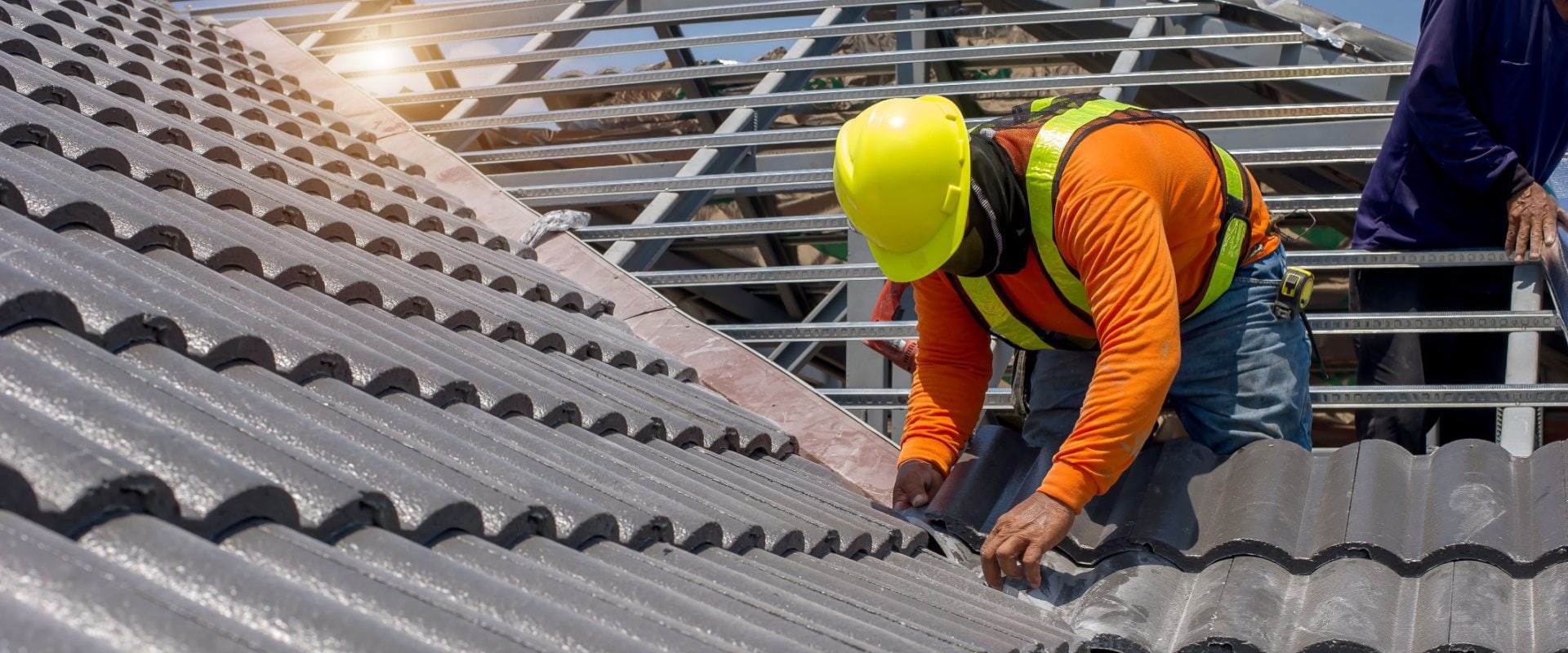 Protect Your Investment: How A Professional Roofing Contractor In Brandon, Florida Can Install Metal Roofing