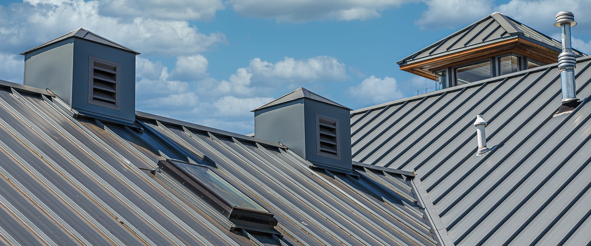Why Metal Roofs Are The Perfect Choice For Corpus Christi Commercial Property: Installation Tips And Benefits