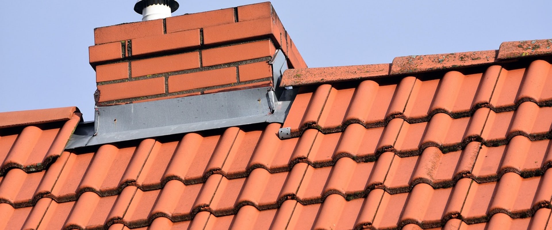 Maintain Your Metal Roof with Professional Cleaning