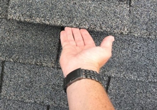 What are the signs that a roof needs to be replaced?